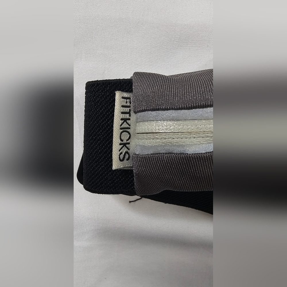 FITKICKS Unisex women’s Men's Gray & Black Waist Fanny Belt Bag - Picture 2 of 7